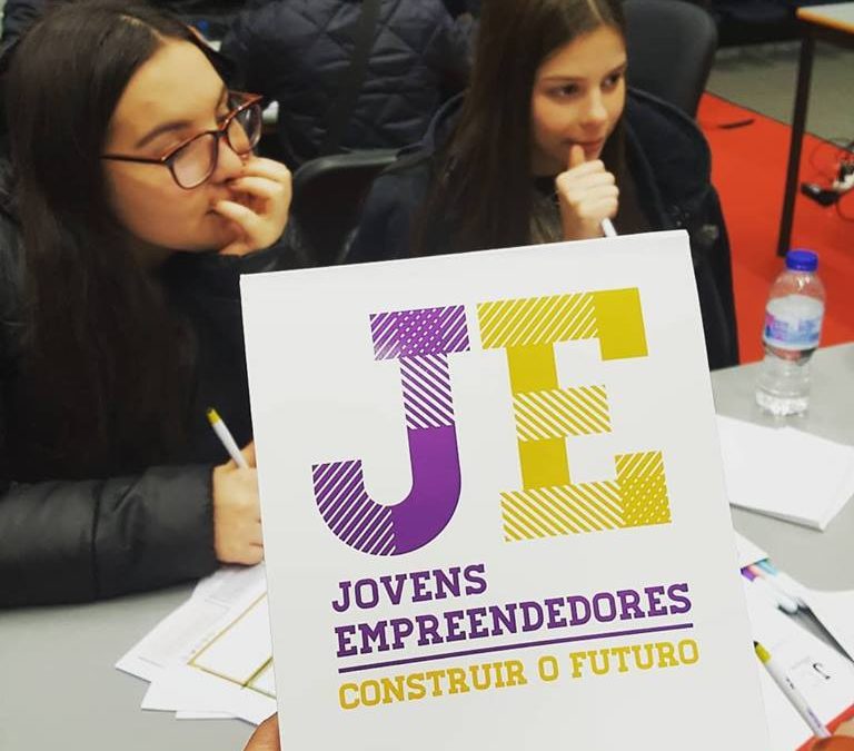 Jovens Empreendedores – Construir o futuro